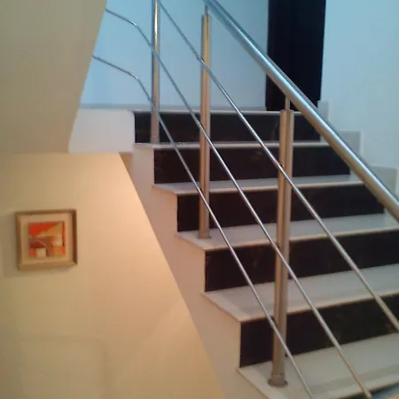 Del Mare פרימורסקו